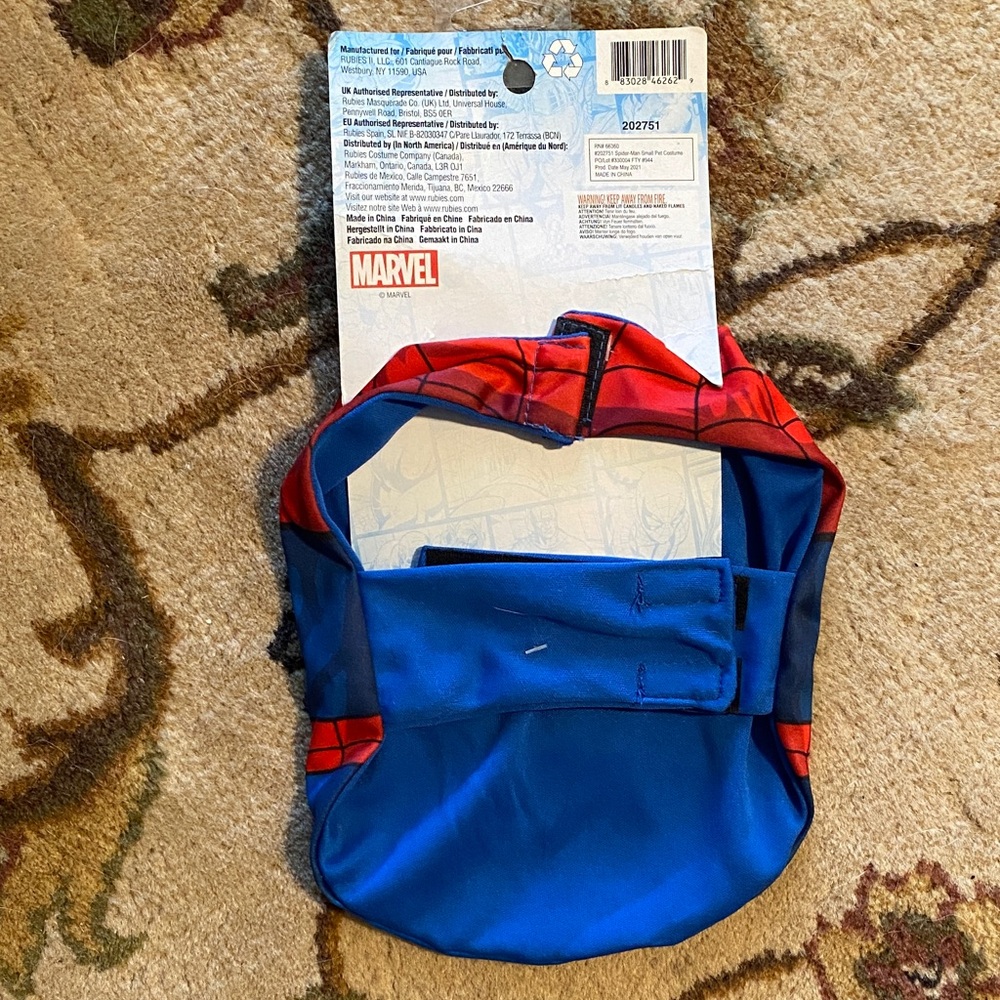 Marvel Spider-Man Kids Costume - Vibrant Red and Blue pet costume - Picture 3 of 8